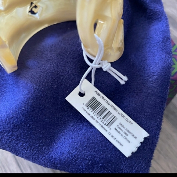 Oh how beautiful is this stunning Tory Burch Cuff - Picture 9 of 13